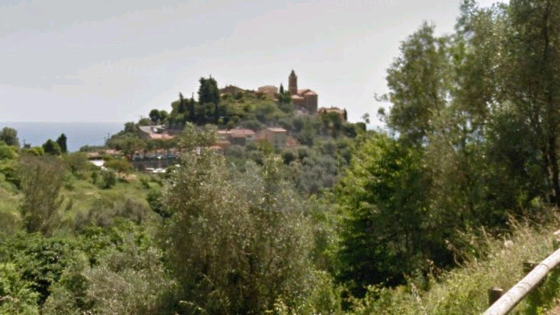 Castellar village terrain constructible