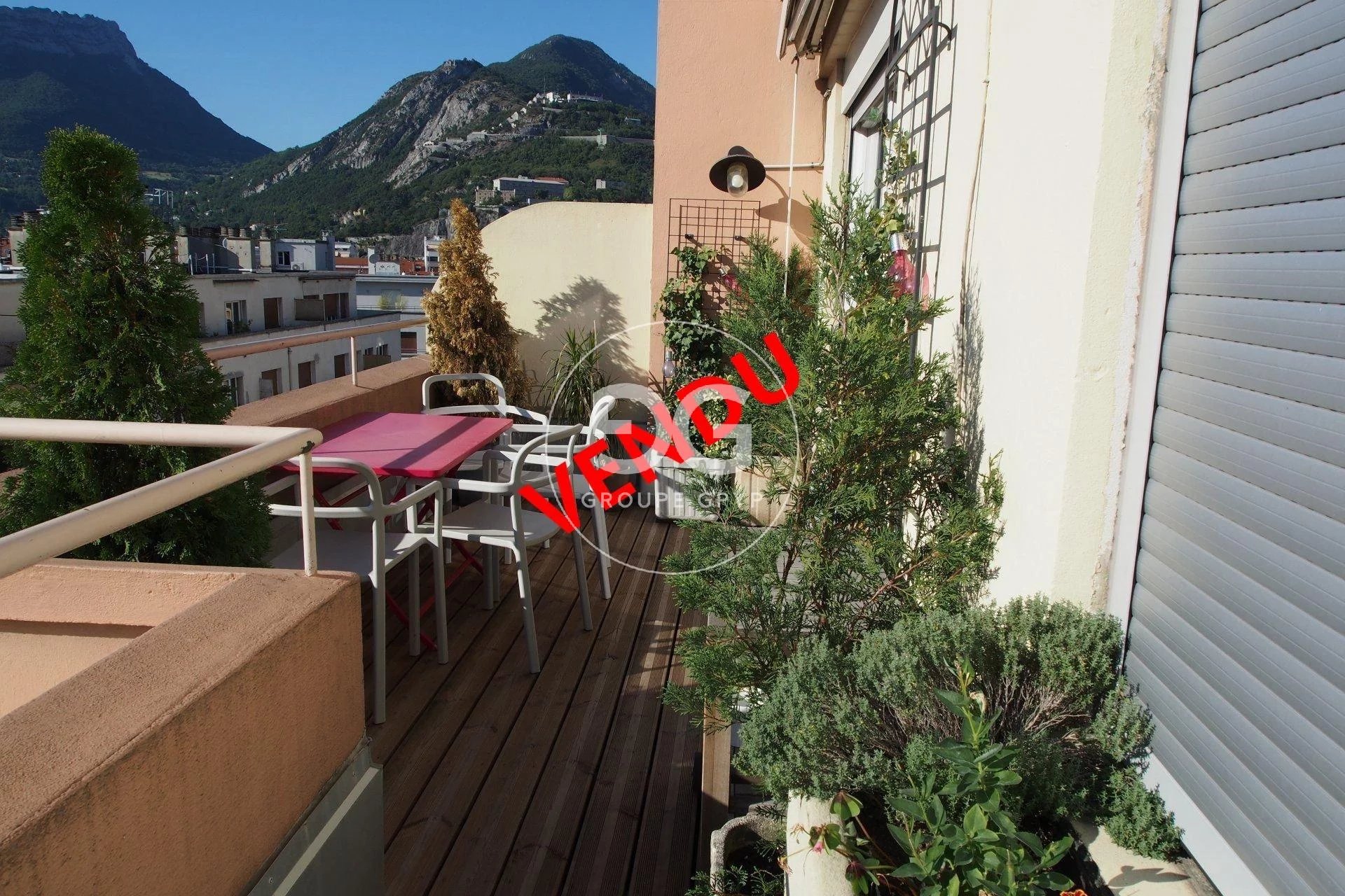 Sale Apartment - Grenoble Championnet
