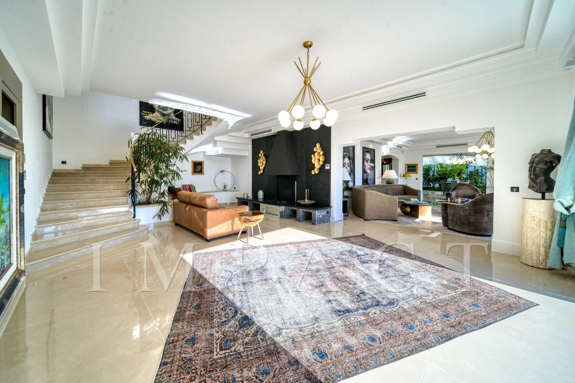 Luxury villa to rent in St Paul de Vence