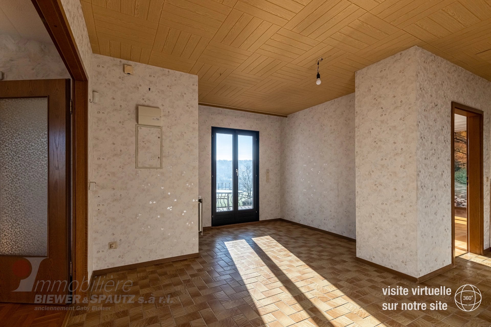SOLD - house with 4 bedrooms in Wecker