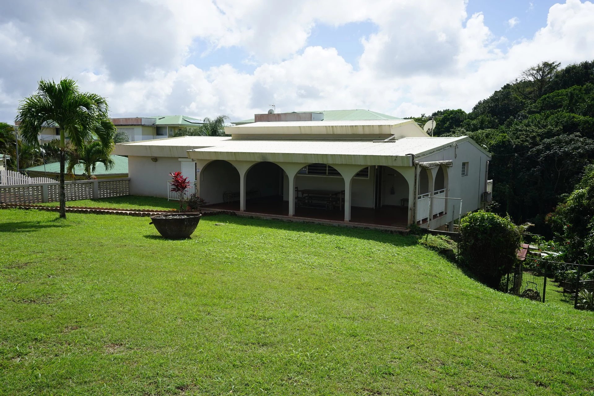 Sale Villa - Saint-Joseph - Martinique