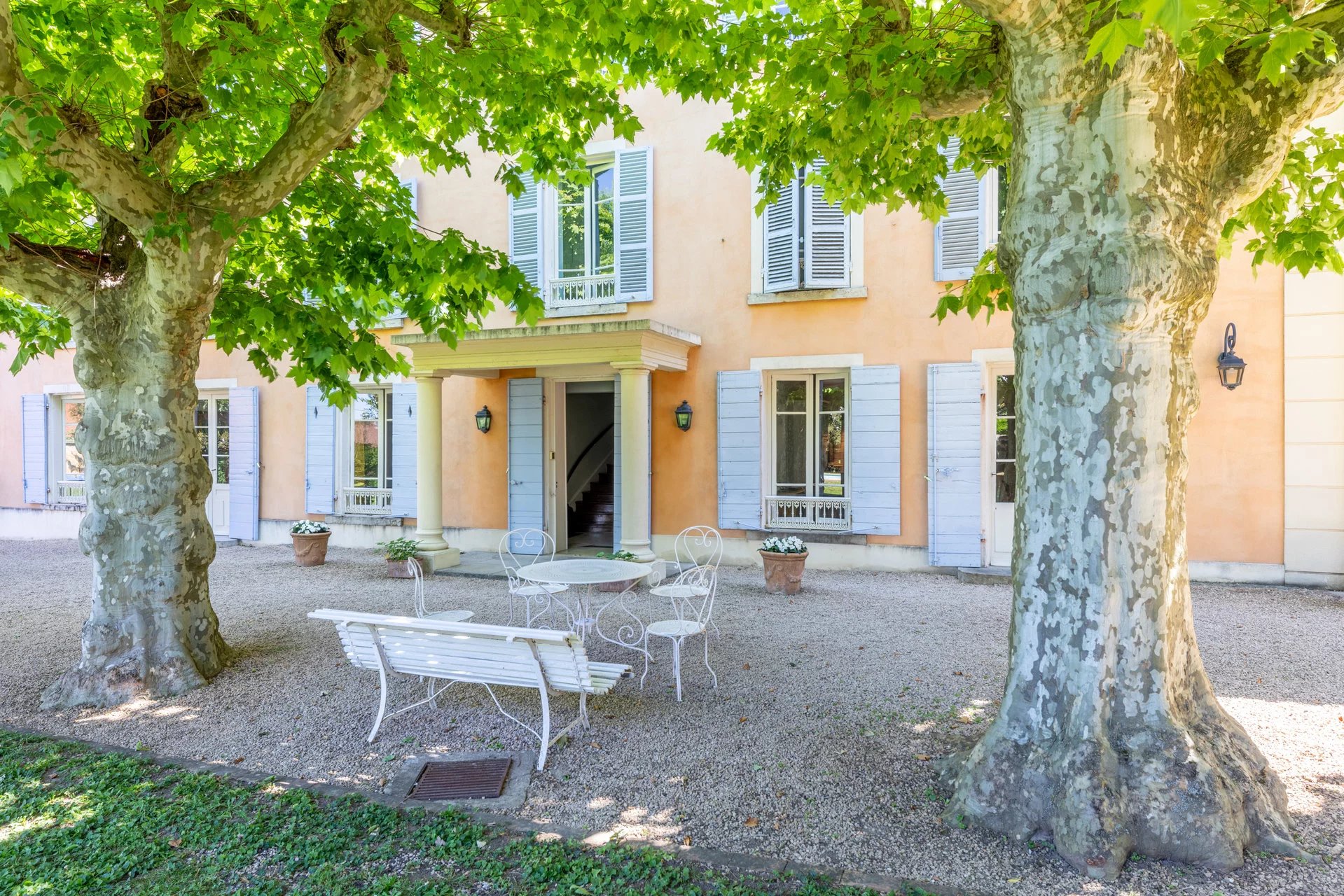 Propriété de 310 m² sur Chasselay (69380)