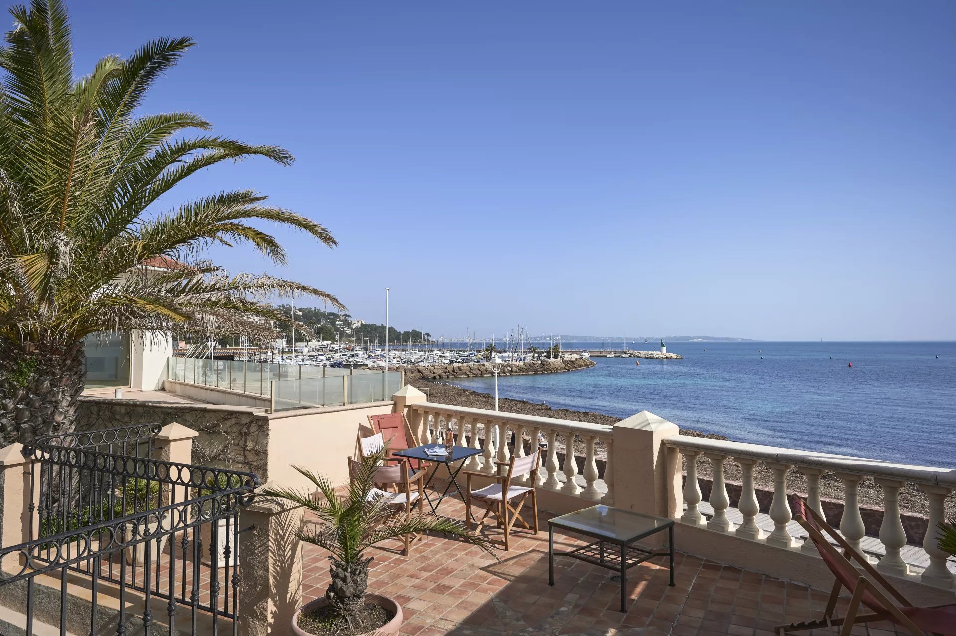Seasonal rental Property Cannes Pointe Croisette