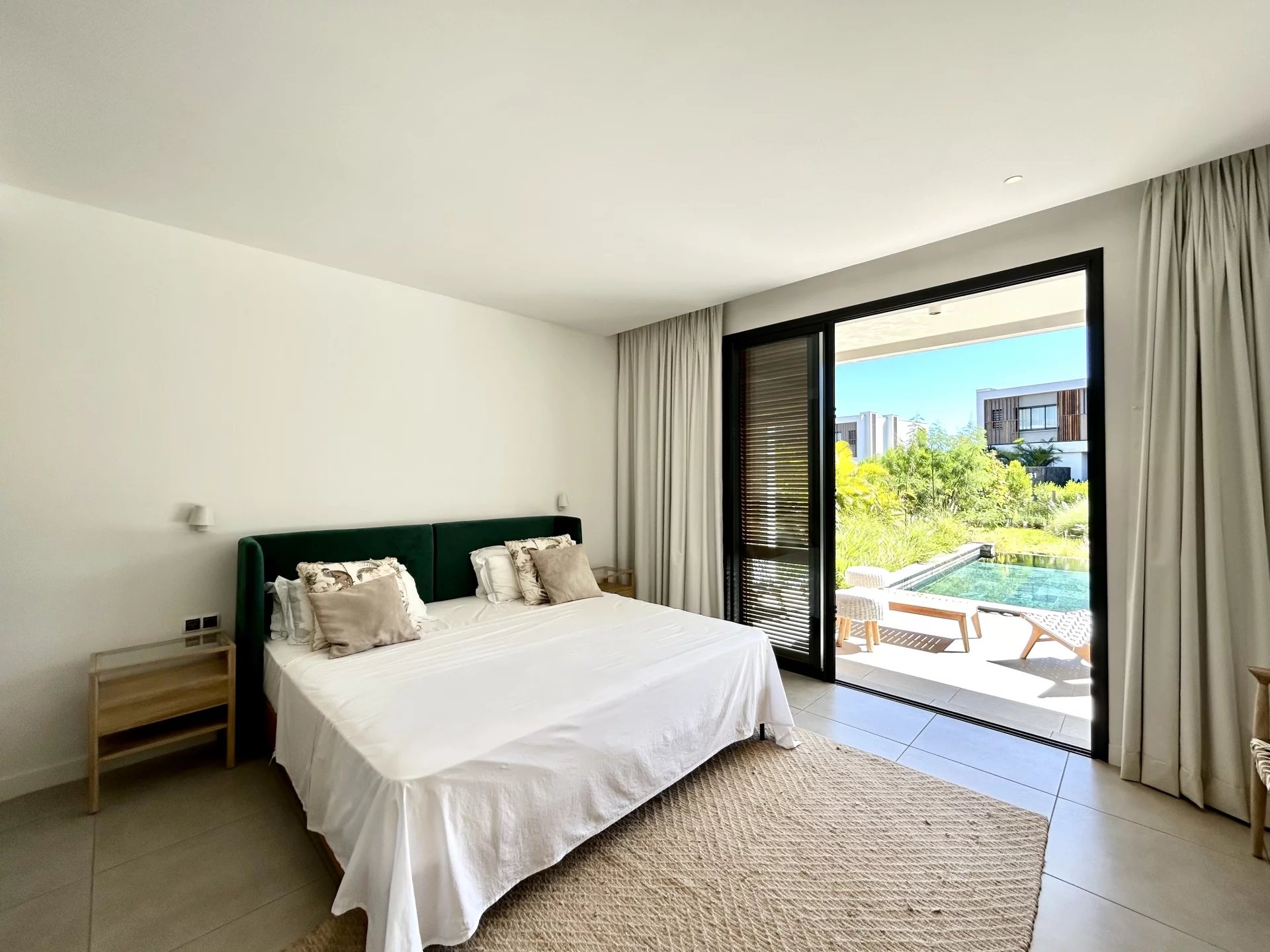 TAMARIN - Villa flambant neuve dans un domaine résidentiel haut de gamme - 4 chambres