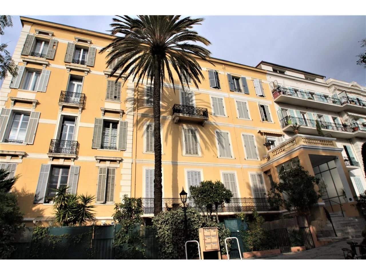 Studio 5 min from the beach in Cannes