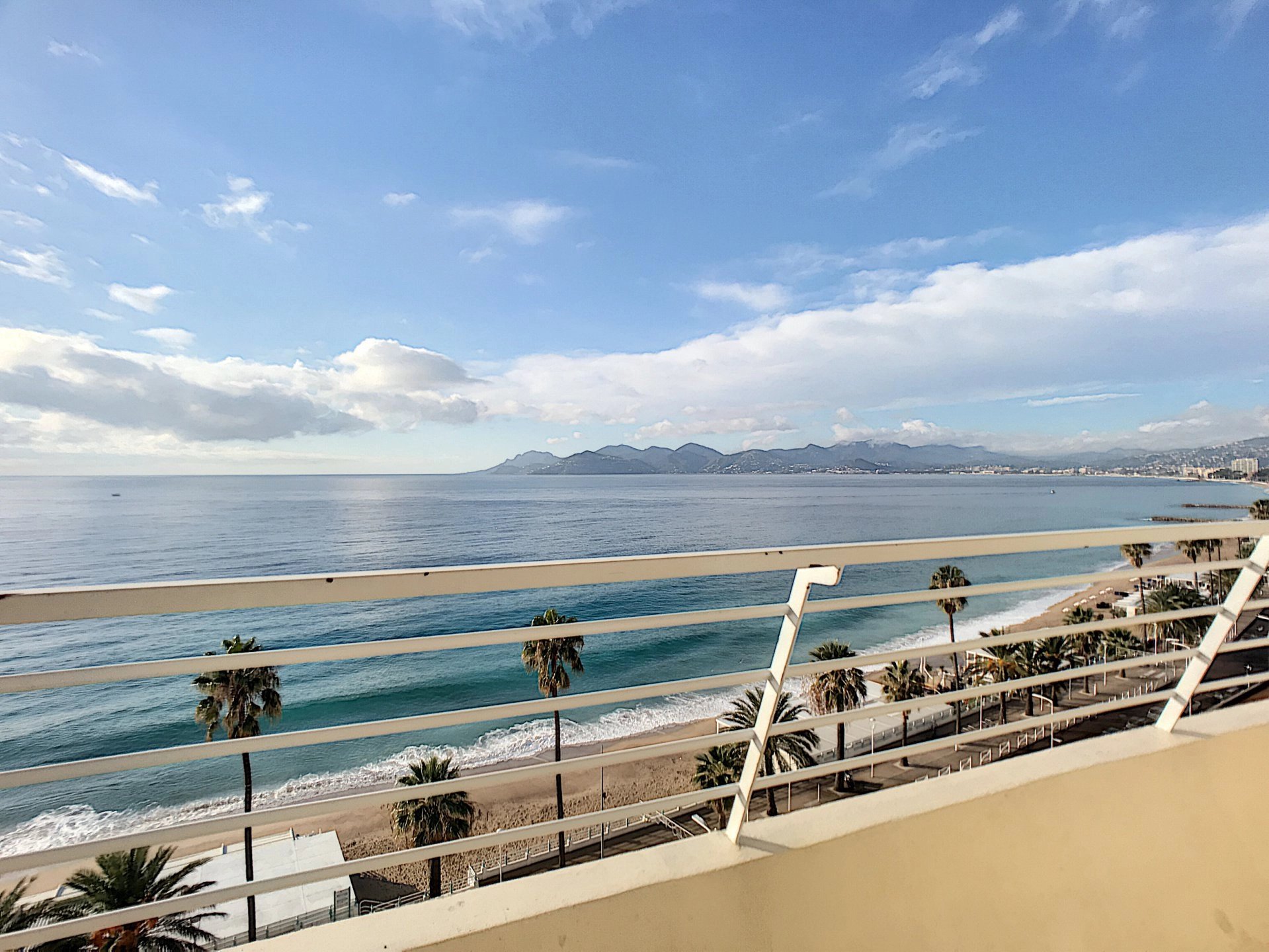 Seasonal rental Apartment Cannes Plages du midi