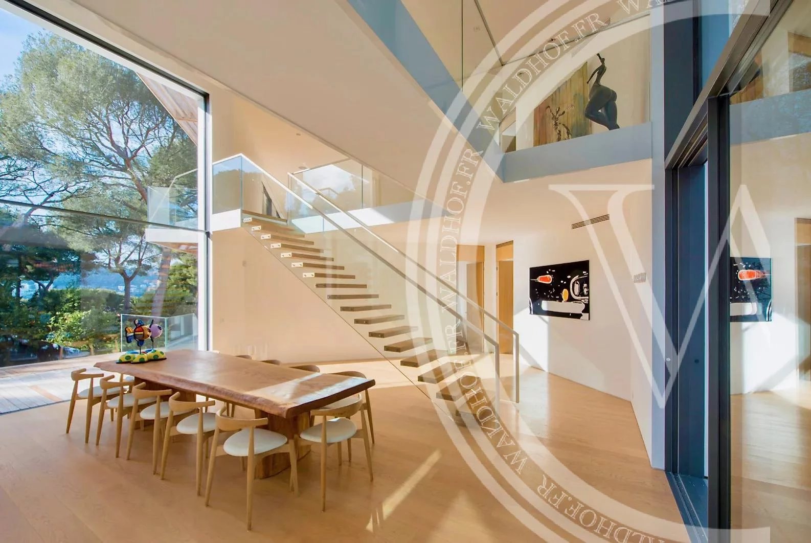 Newly built contemporary masterpiece by world famous architect