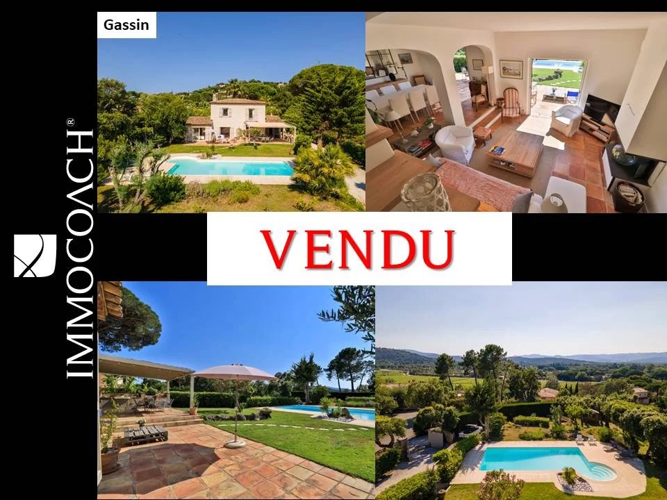 SOLE AGENT -Charming villa with swimming pool near Saint-Tropez