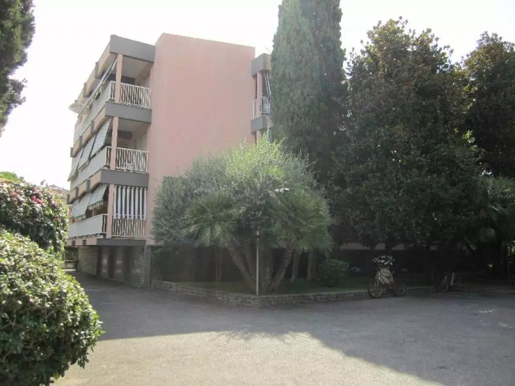 Sale Apartment - Bordighera Centro - Italy