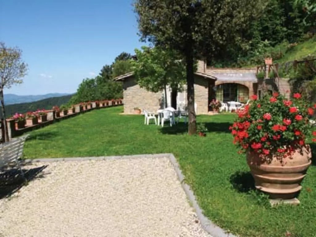 Seasonal rental Villa - Capannori - Italy