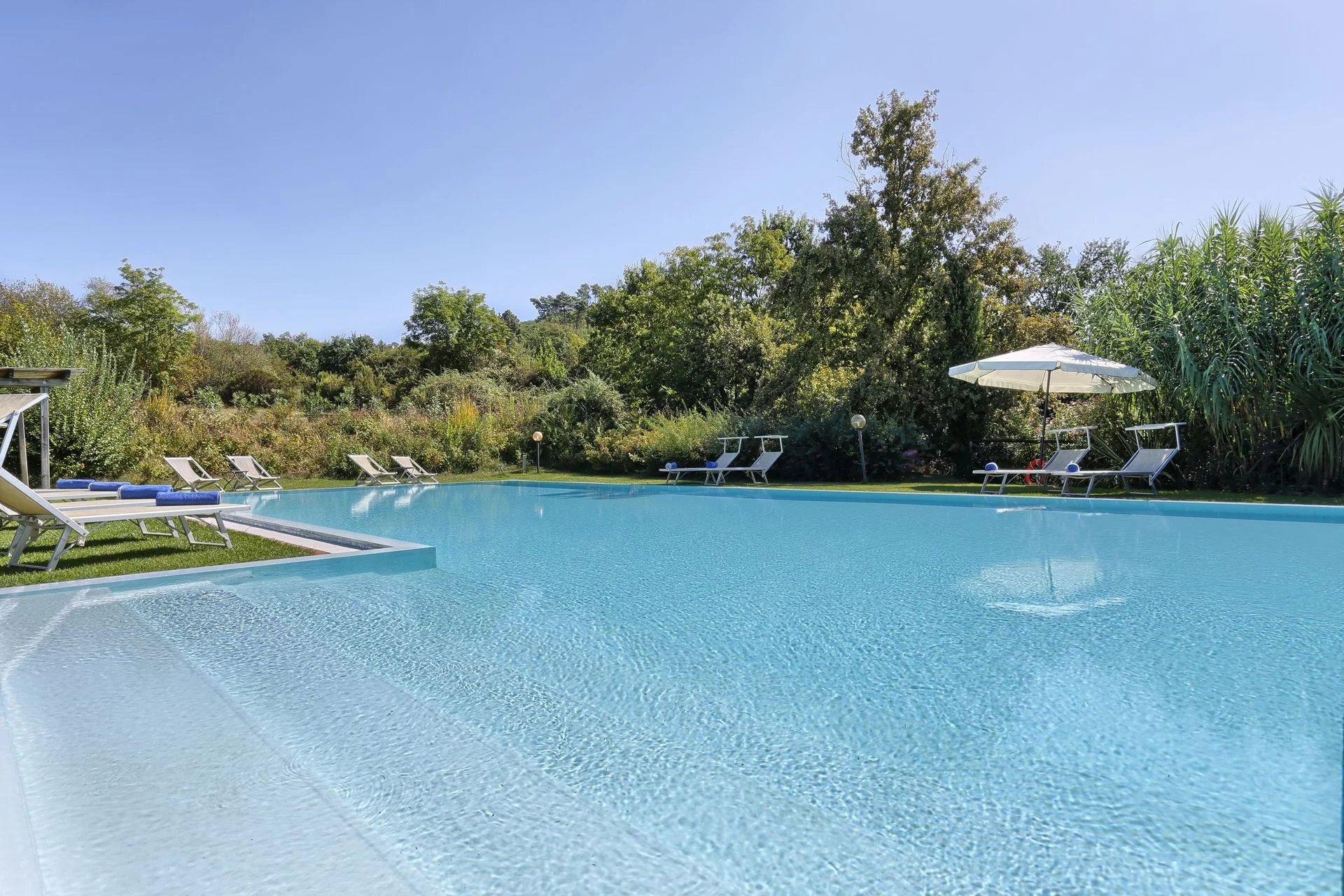 ITALY, TUSCANY, LUCCA, AMAZING VILLA FOR 20 PEOPLE