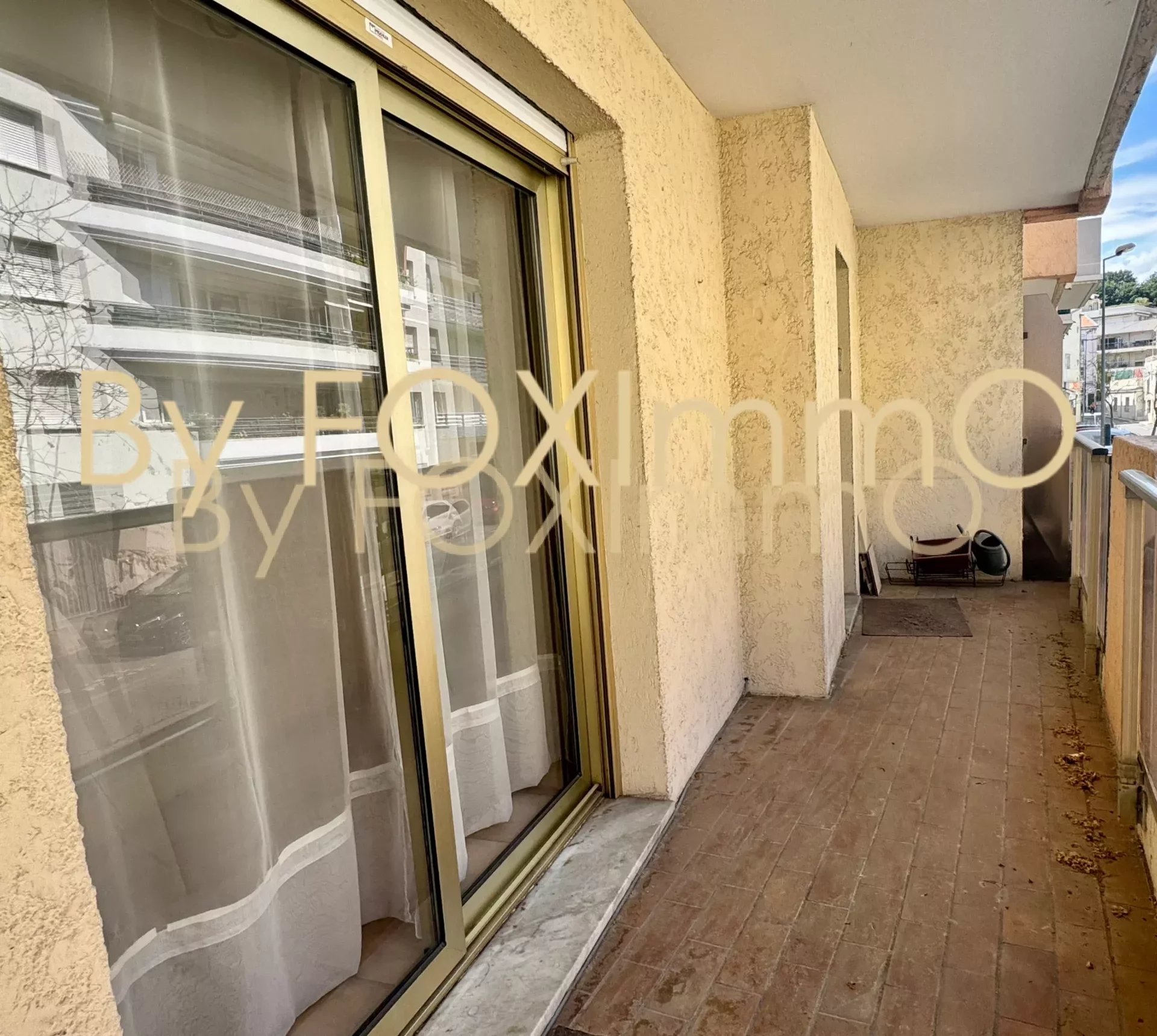 in Cagnes sur Mer in the heart of the city, 2 bedrooms