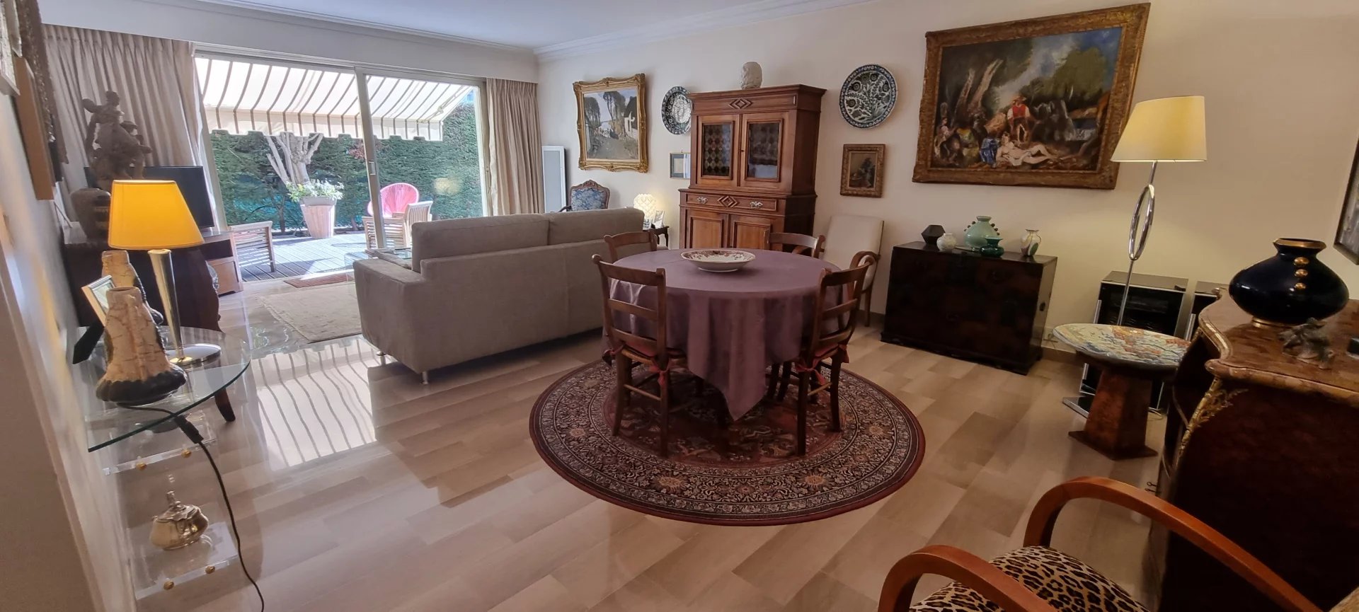 Cannes Palm Beach apartment for sale