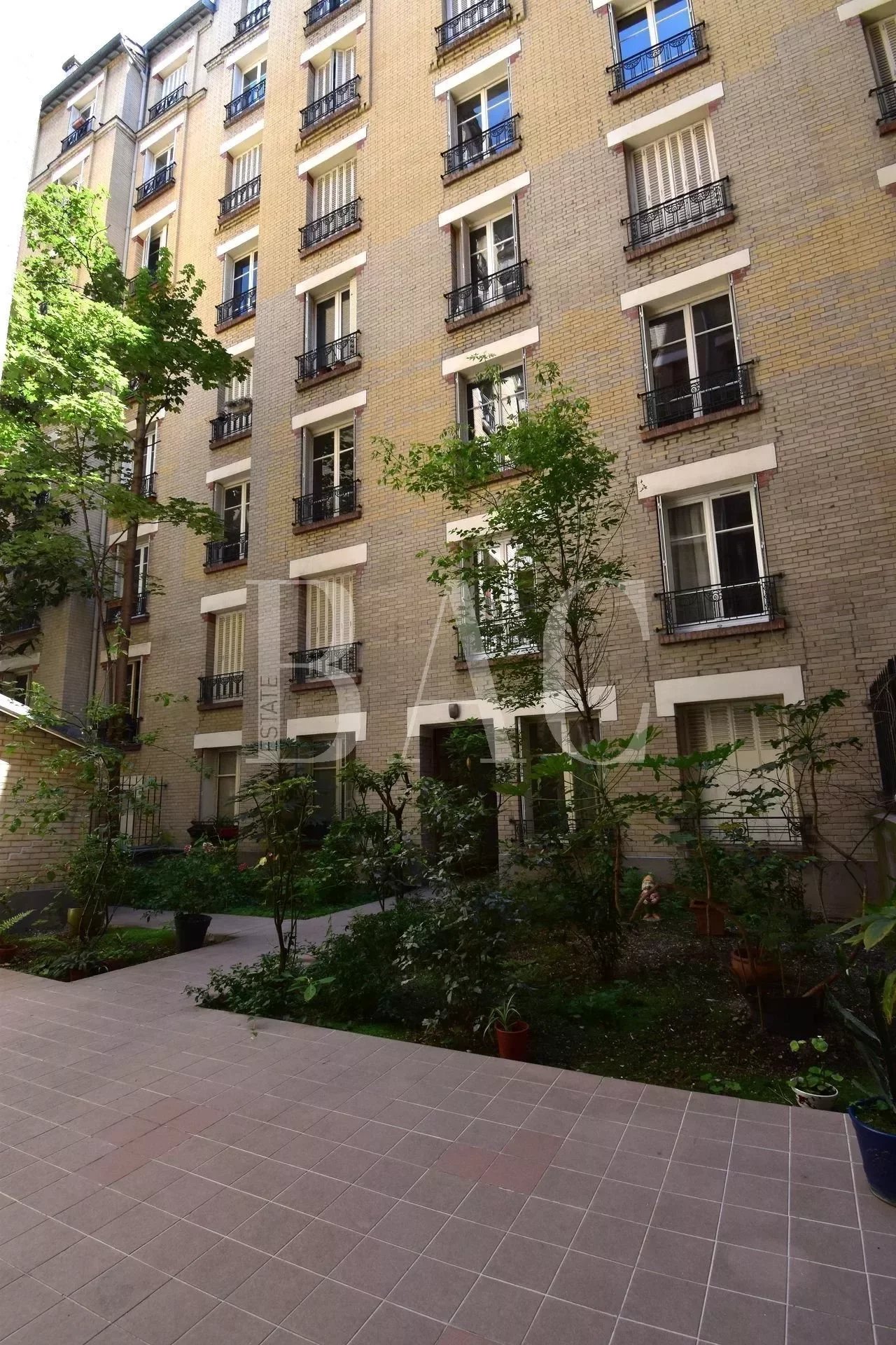 Appartement 2 pièces 47 m² Paris XVe