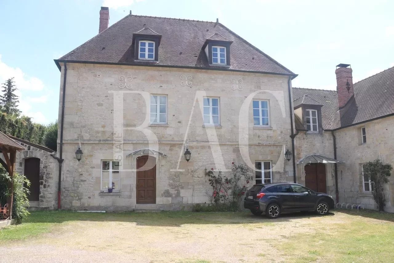 Splendid old farmhouse in the French Vexin