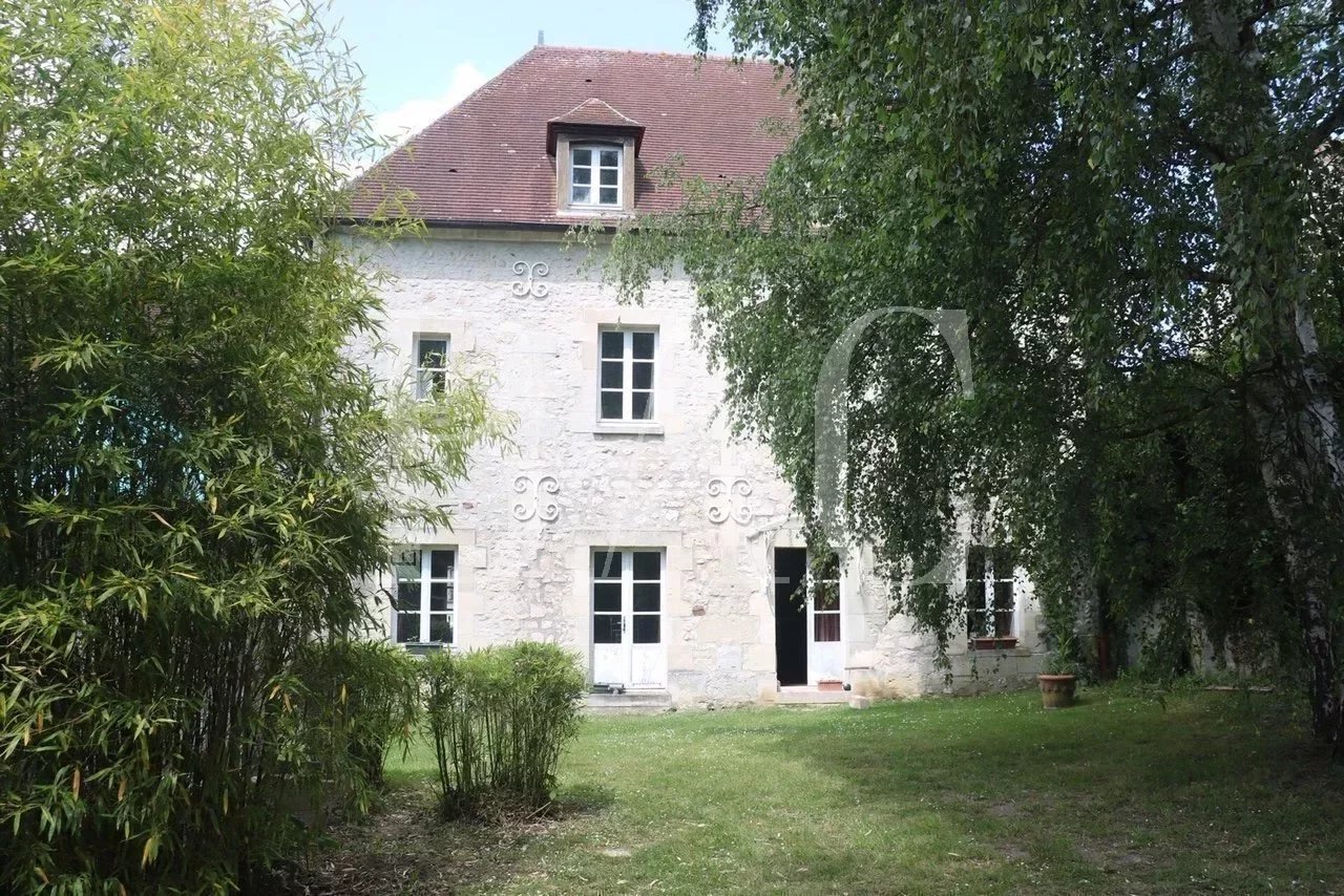 Splendid old farmhouse in the French Vexin