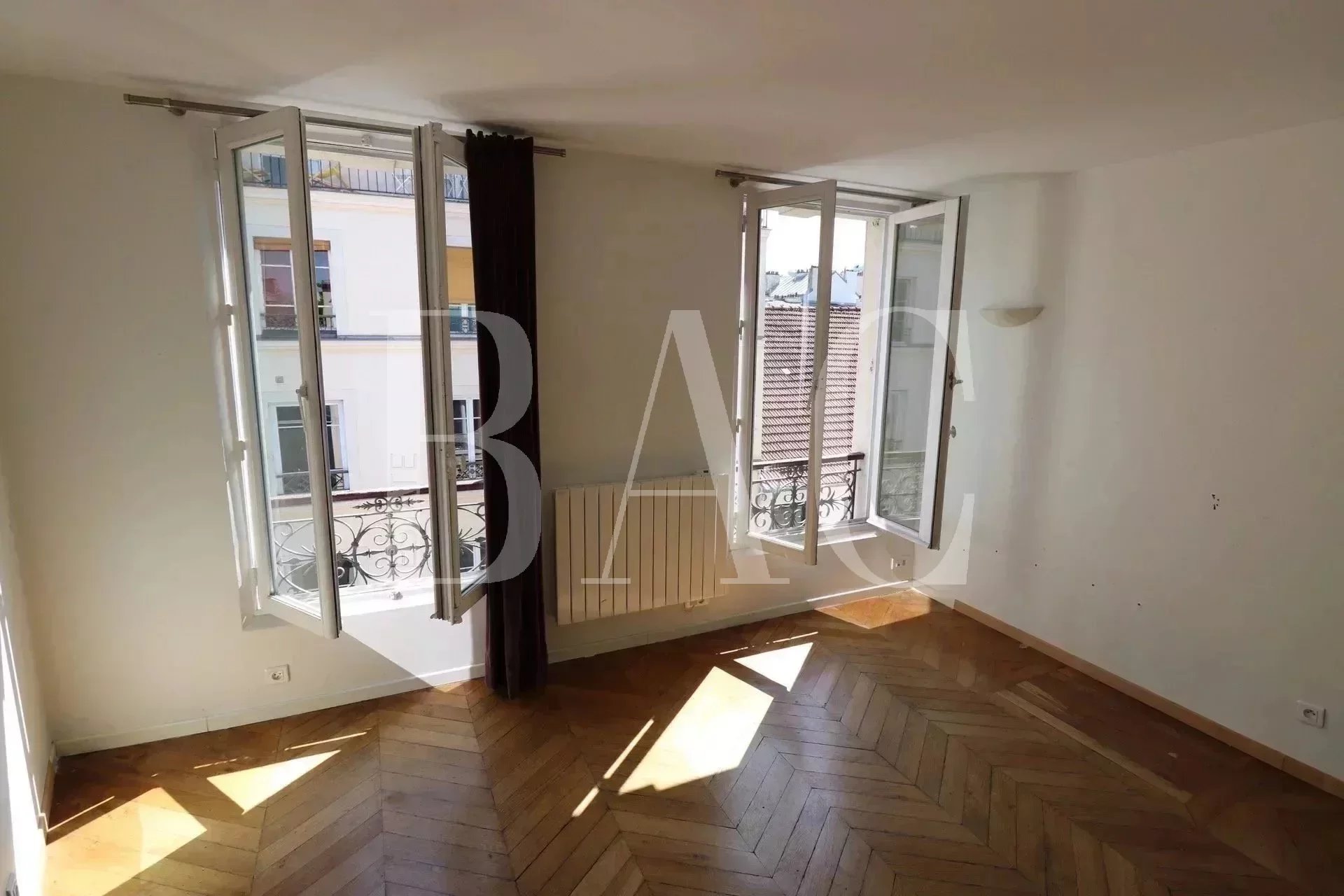 Beautiful 3 room apartment in the Bastille Village