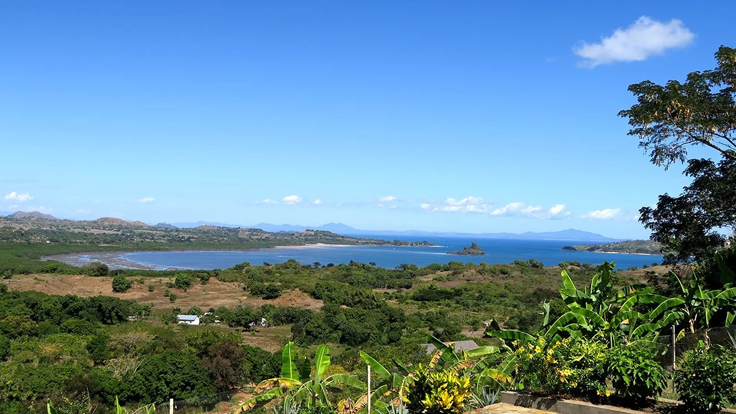 Villa sur colline avec vue panoramique océan