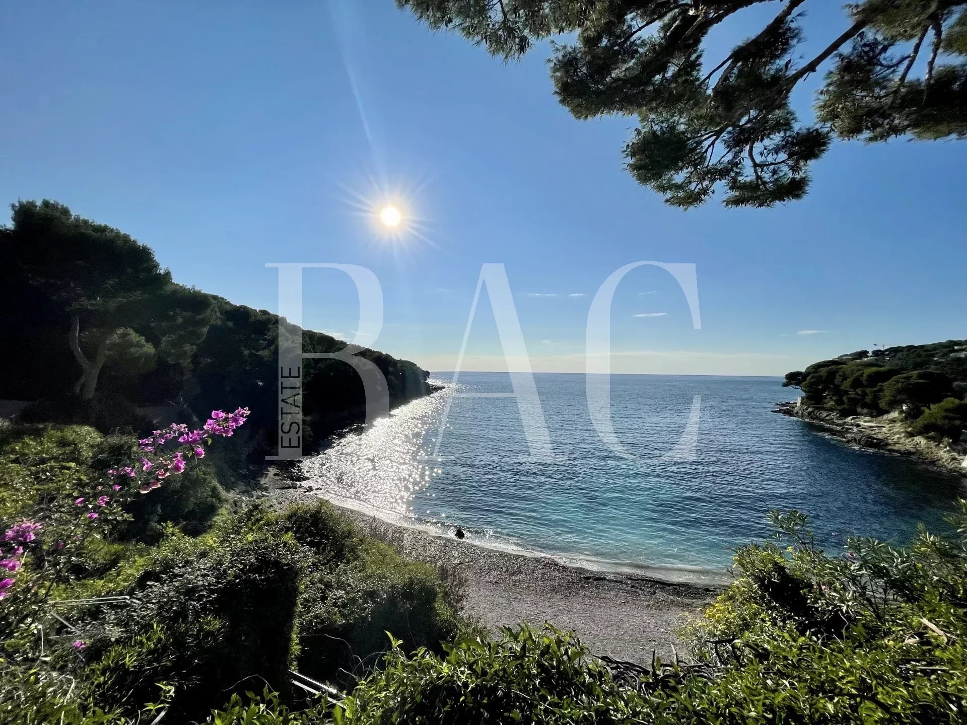 Saint-Jean-Cap-Ferrat, villa avec vue mer panoramique