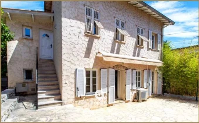 Vente Maison 110m² 4 Pièces à Saint-Jean-Cap-Ferrat (06230) - Leprince Immobilier
