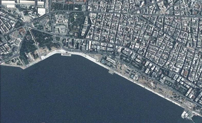 For sale Land 740 sq.meters in Thessaloniki. The territory has water supply, electricity supply, with building permission to 3000 sq.meters.. .