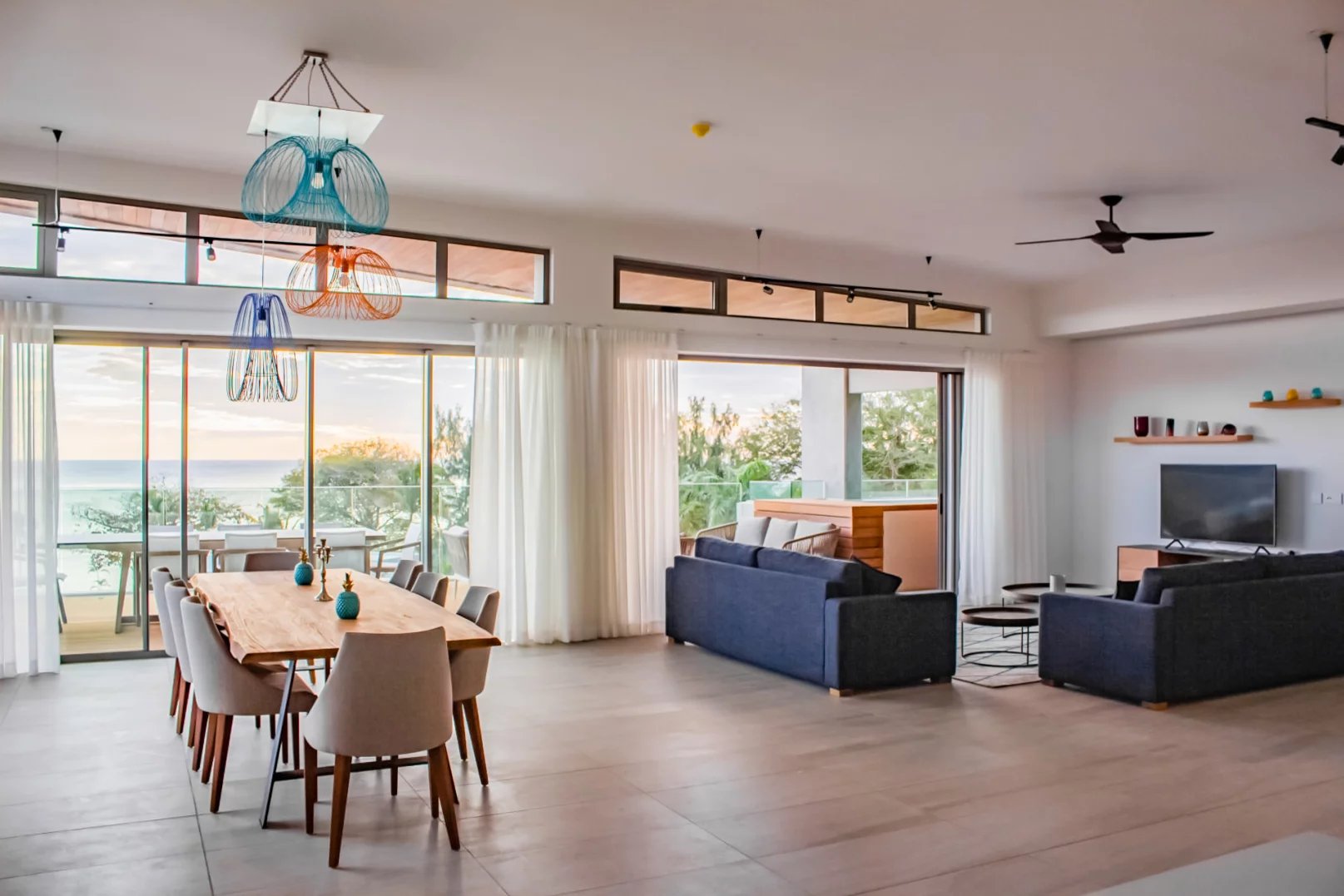 TAMARIN - Outstanding penthouse on the beach - 4 bedrooms