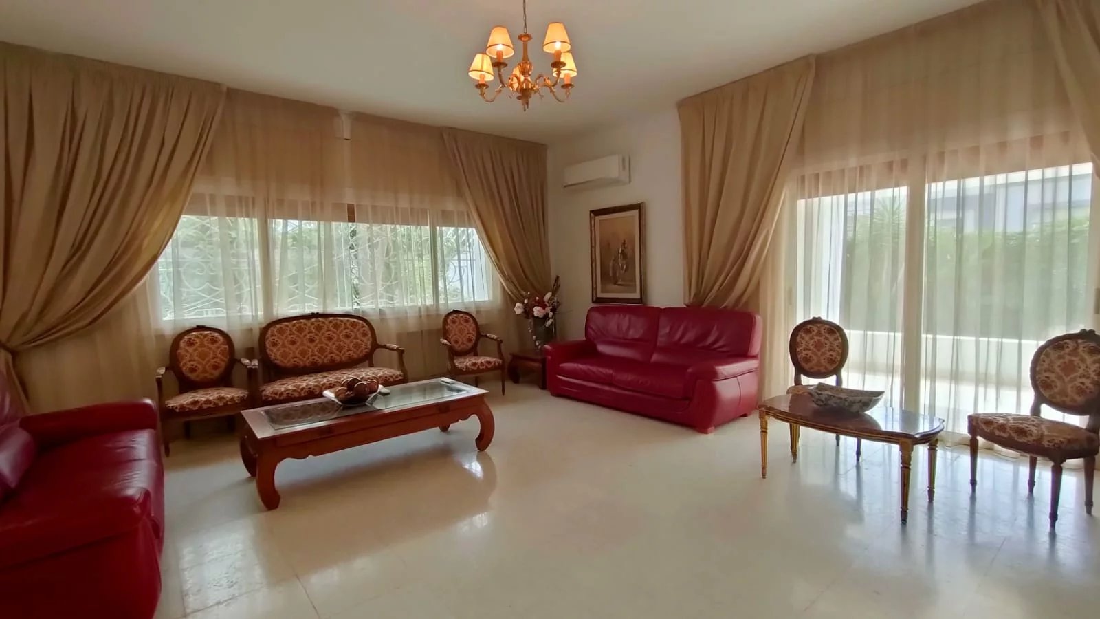 Sale Villa - Ariana El Menzah 5 - Tunisia