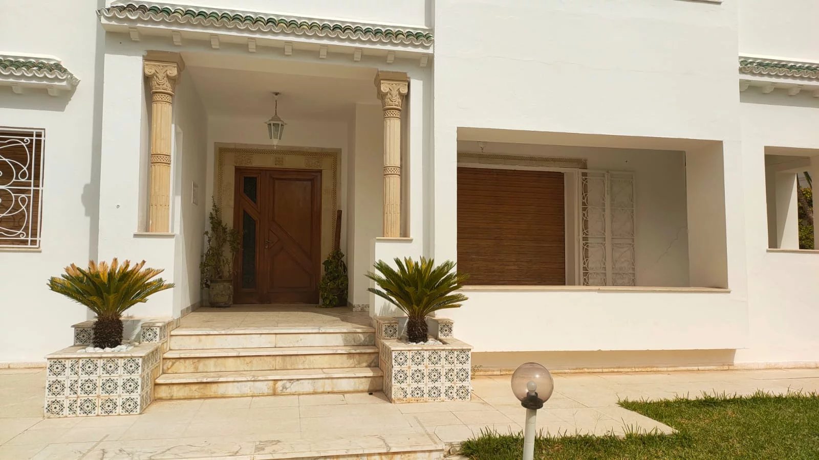 Sale Villa - Ariana El Menzah 5 - Tunisia