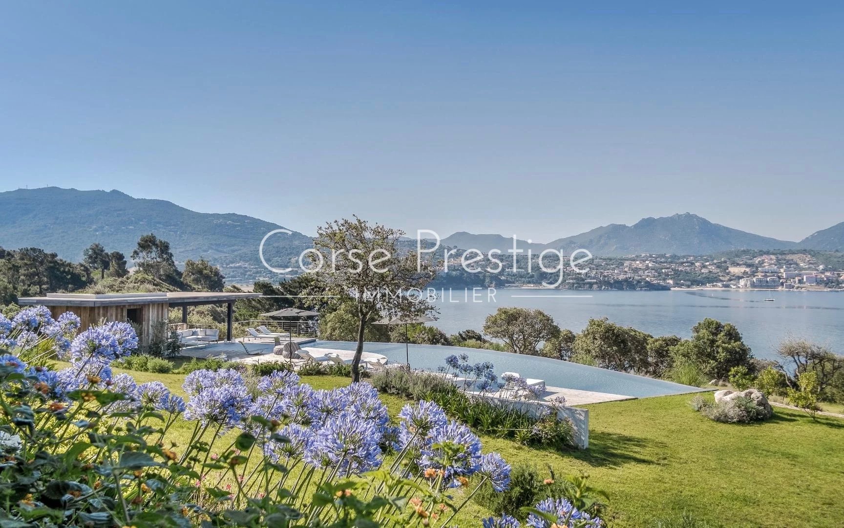 villa de luxe a louer en corse du sud - propriano - acces prive plage image2