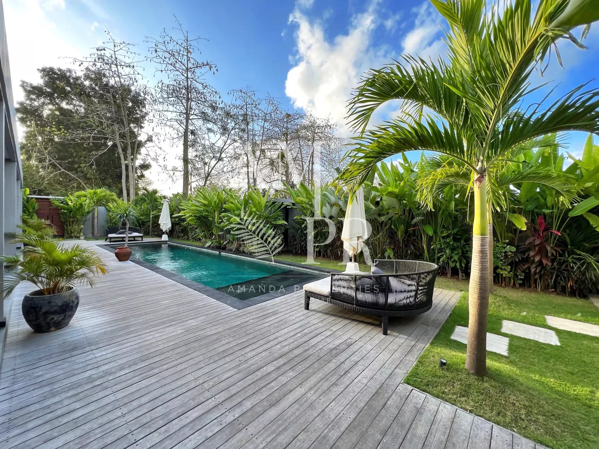 Villa with 4 Bedroom & Pool - Your paradise in Bali