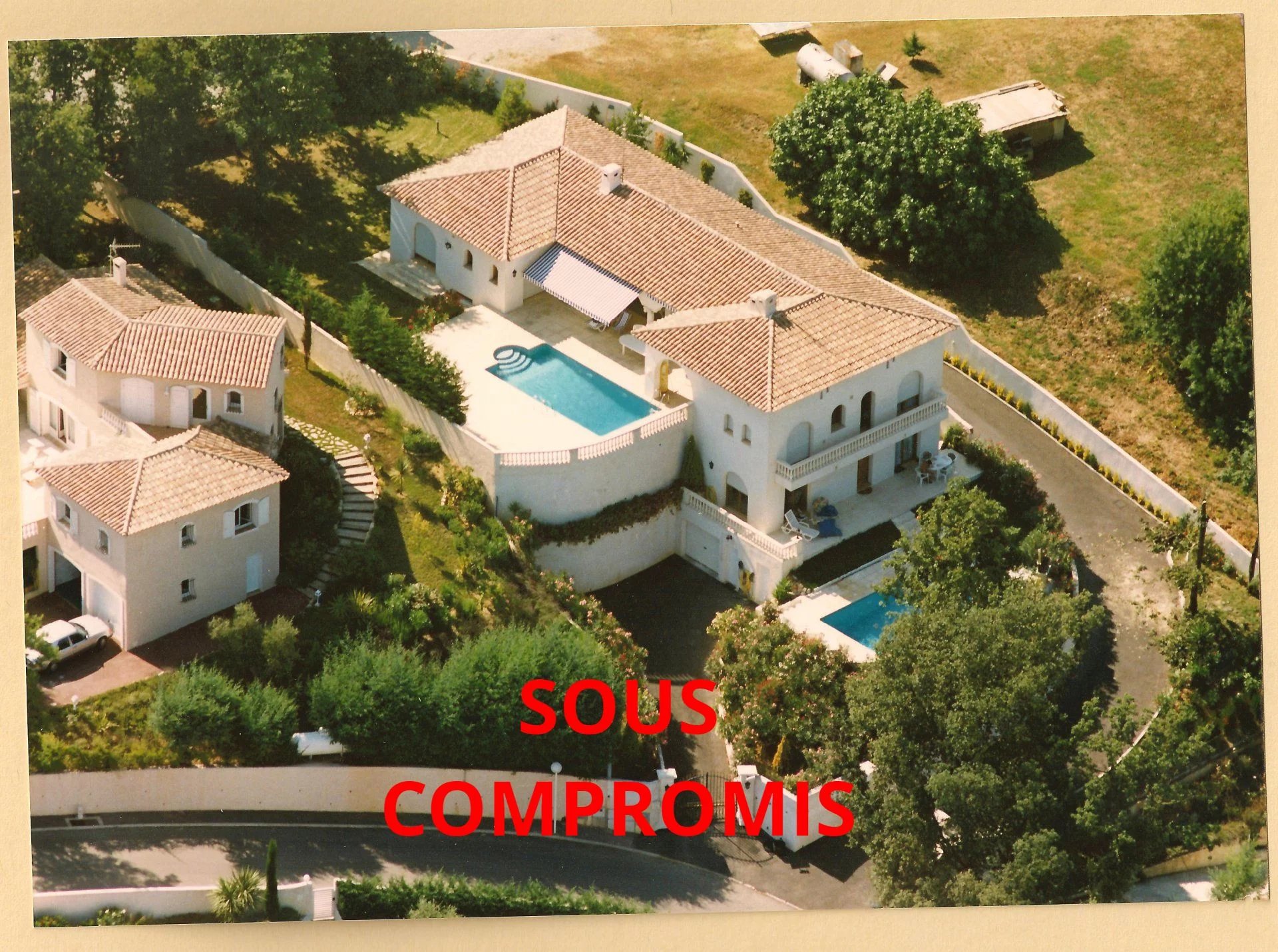 Vente Maison 371m² 7 Pièces à Antibes (06600) - Aiello Rosario Immobilier