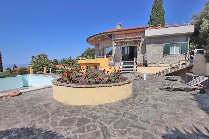 An unique villa in Bordighera