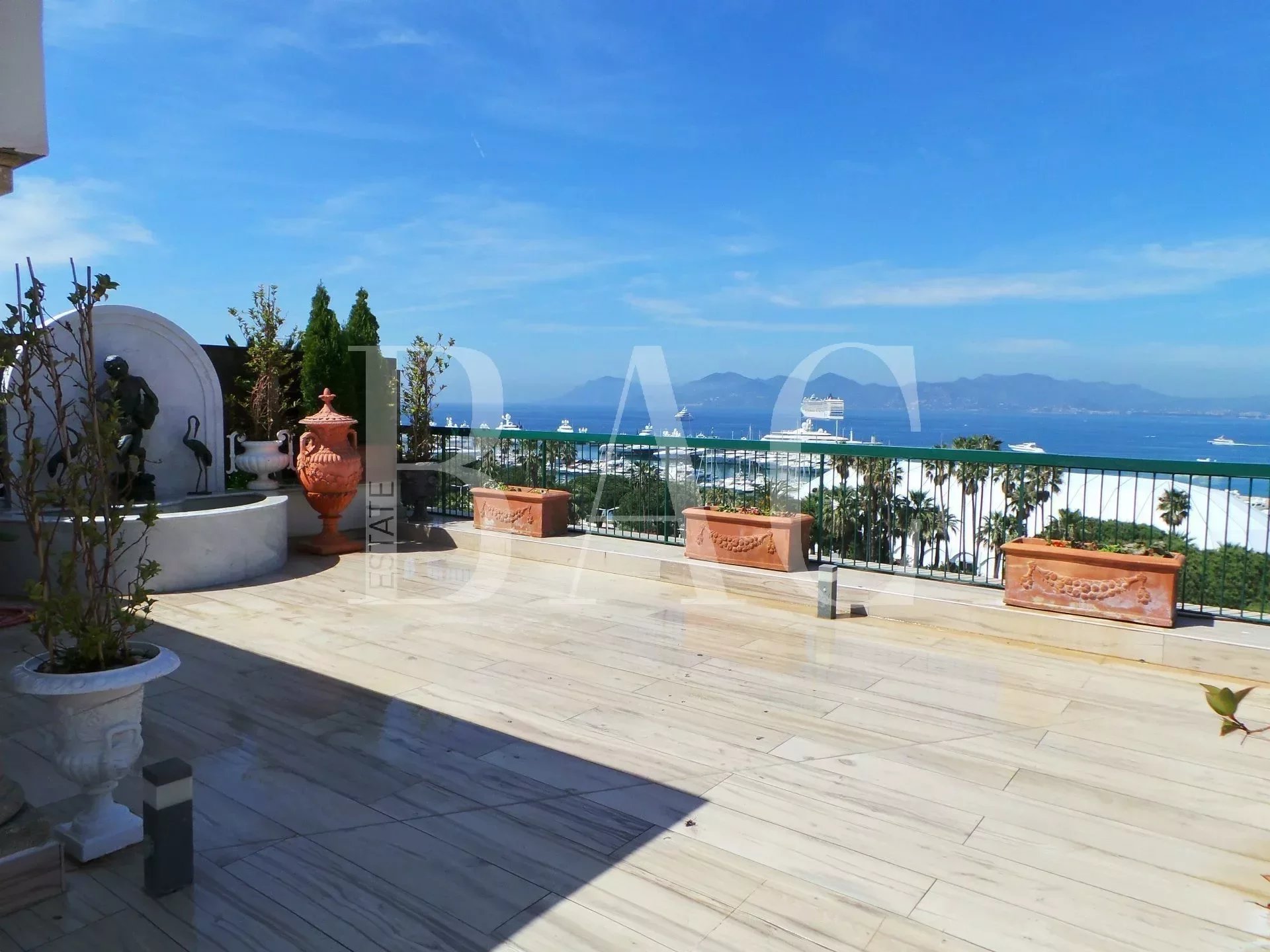 BAC-Estate-apartment-sea-view-Cannes