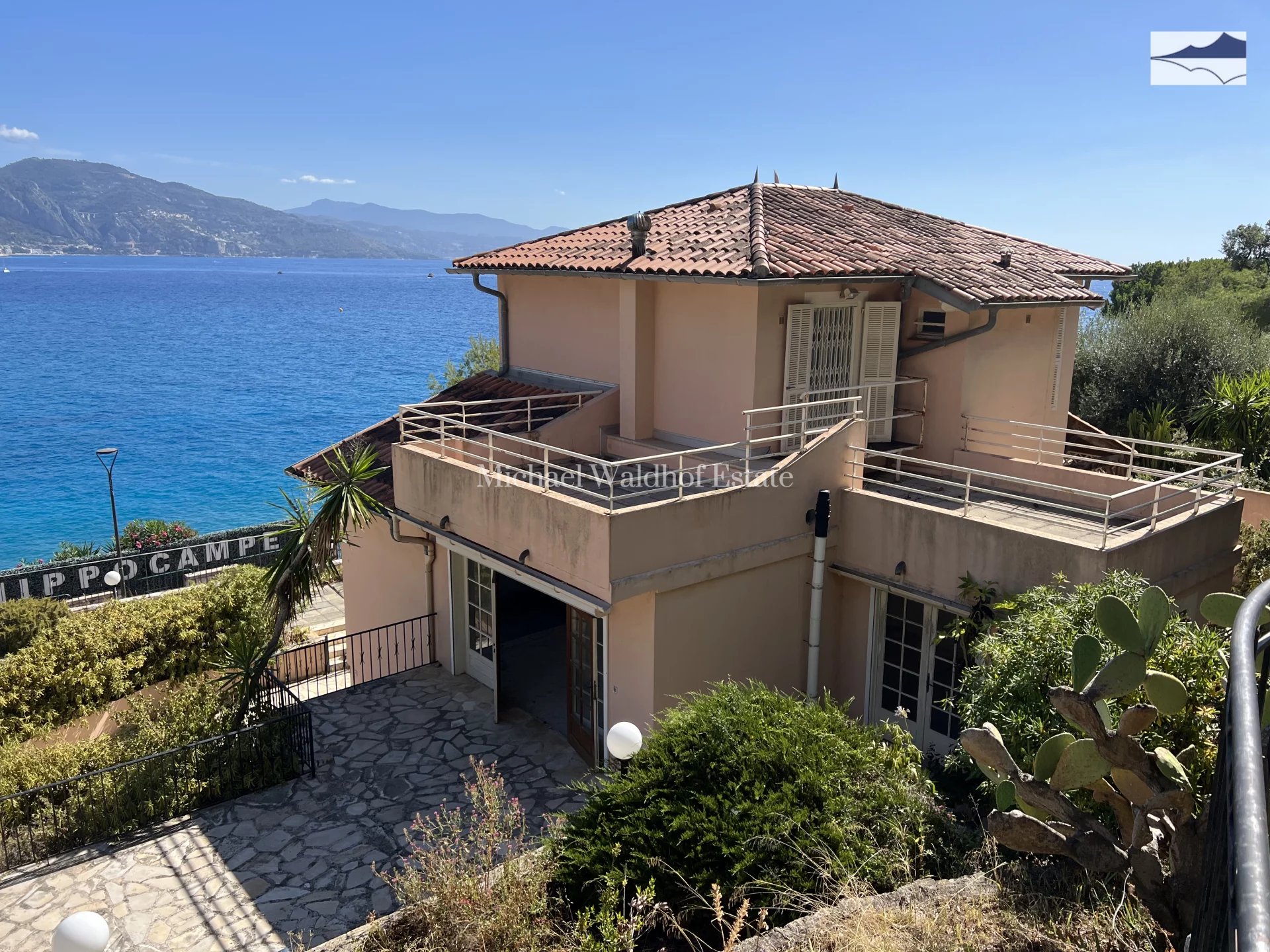 Seafront villa in Cap Martin
