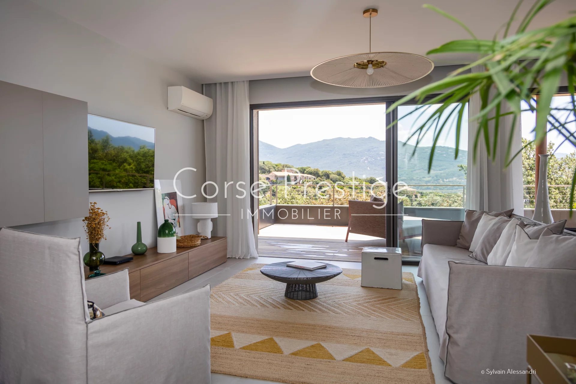luxury contemporary villa for rent - propriano image6