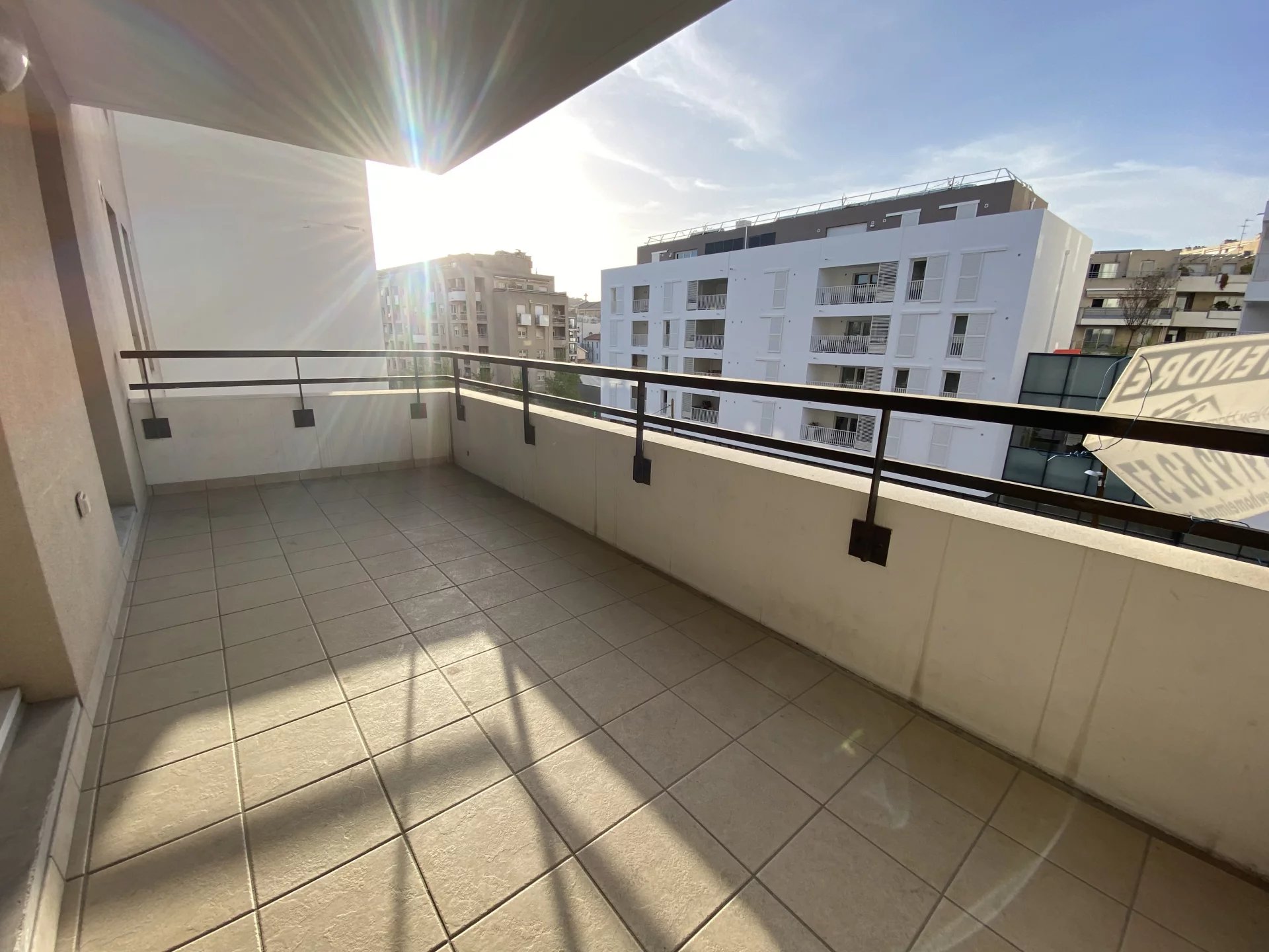 Vente Appartement 64m² 3 Pièces à Marseille (13008) - New Home Immo