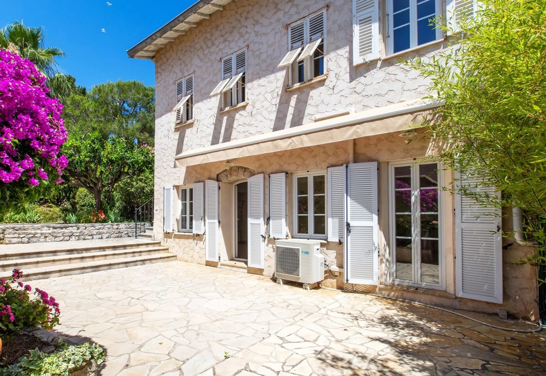 Vente Maison 82m² 4 Pièces à Saint-Jean-Cap-Ferrat (06230) - Sesam'Immobilier