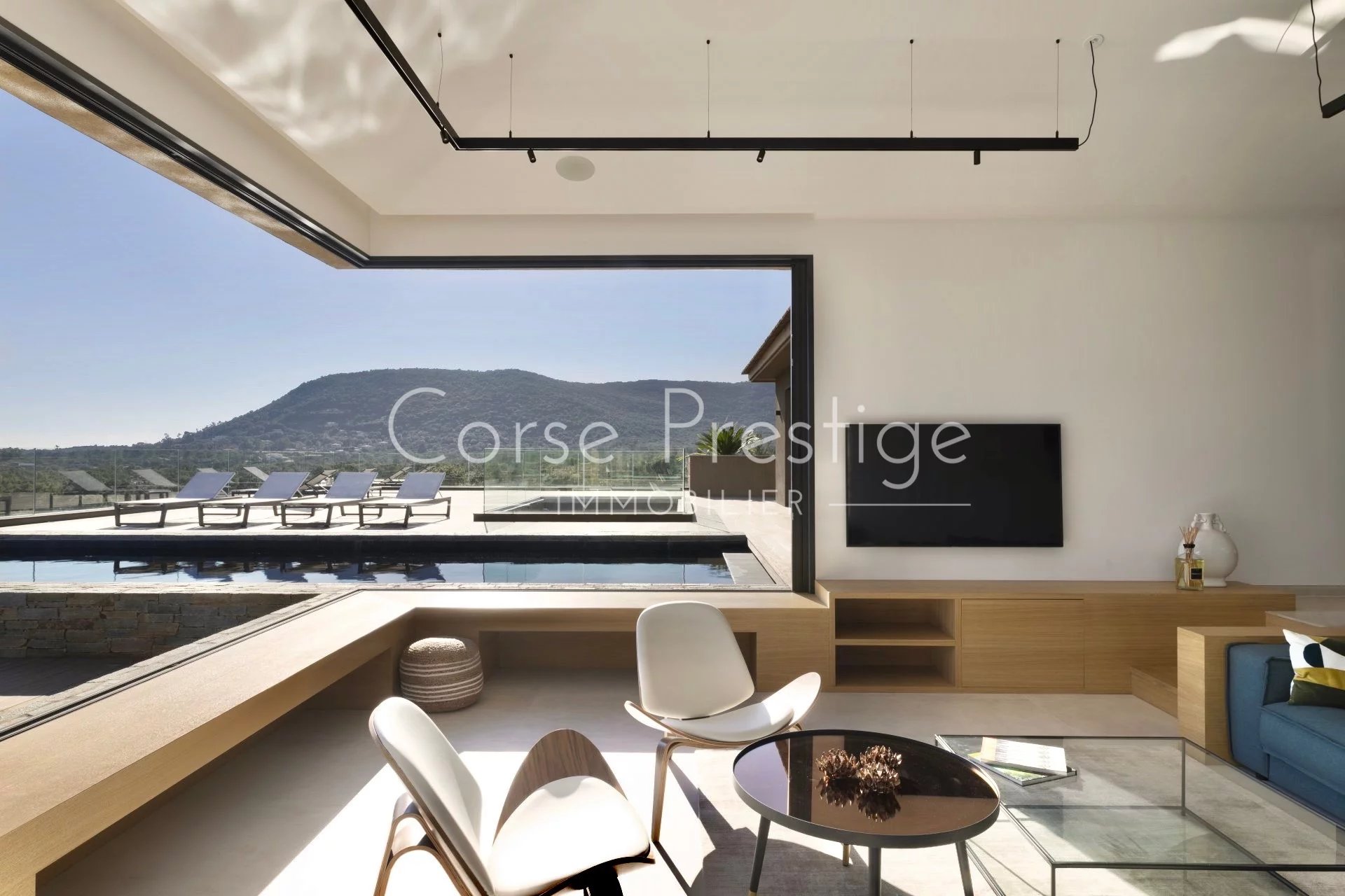 contemporary villa for rent in pinarello - porto vecchio image1