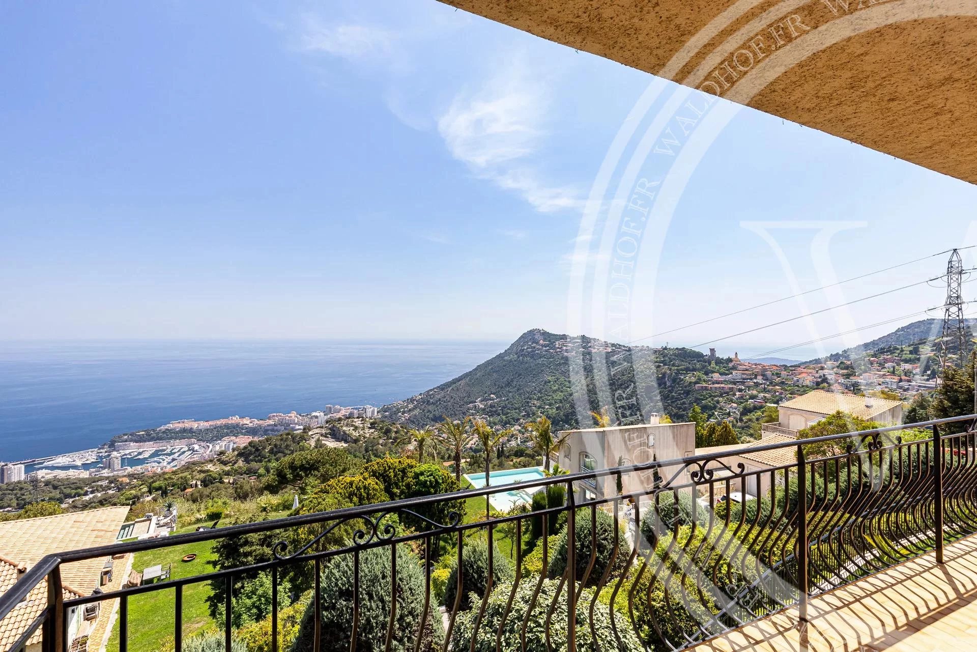 Breathtaking panoramic sea & Monaco view, in a private gated domain