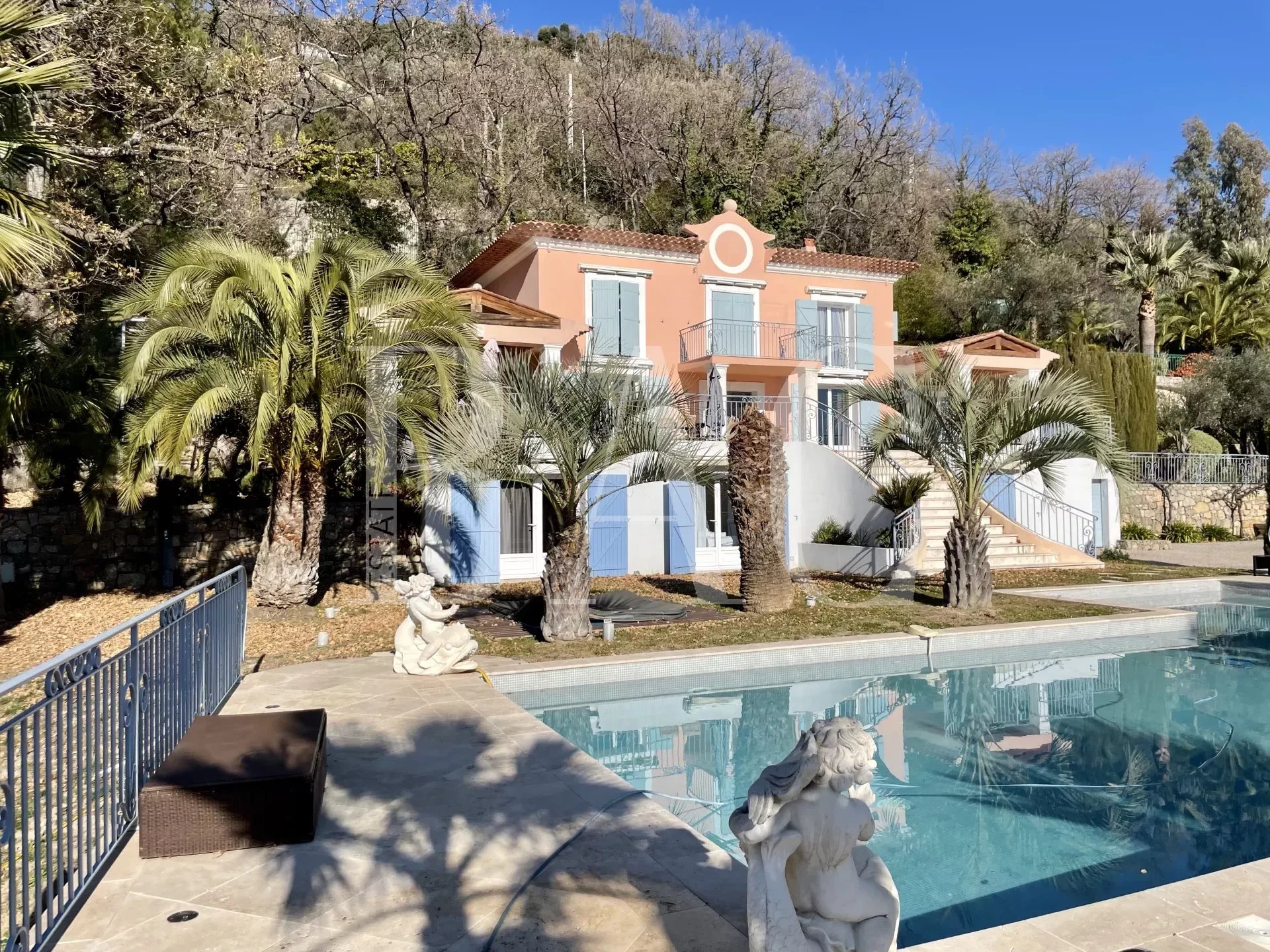 Villa-Nature-Pool-Cote-Azur-BAC-Estate