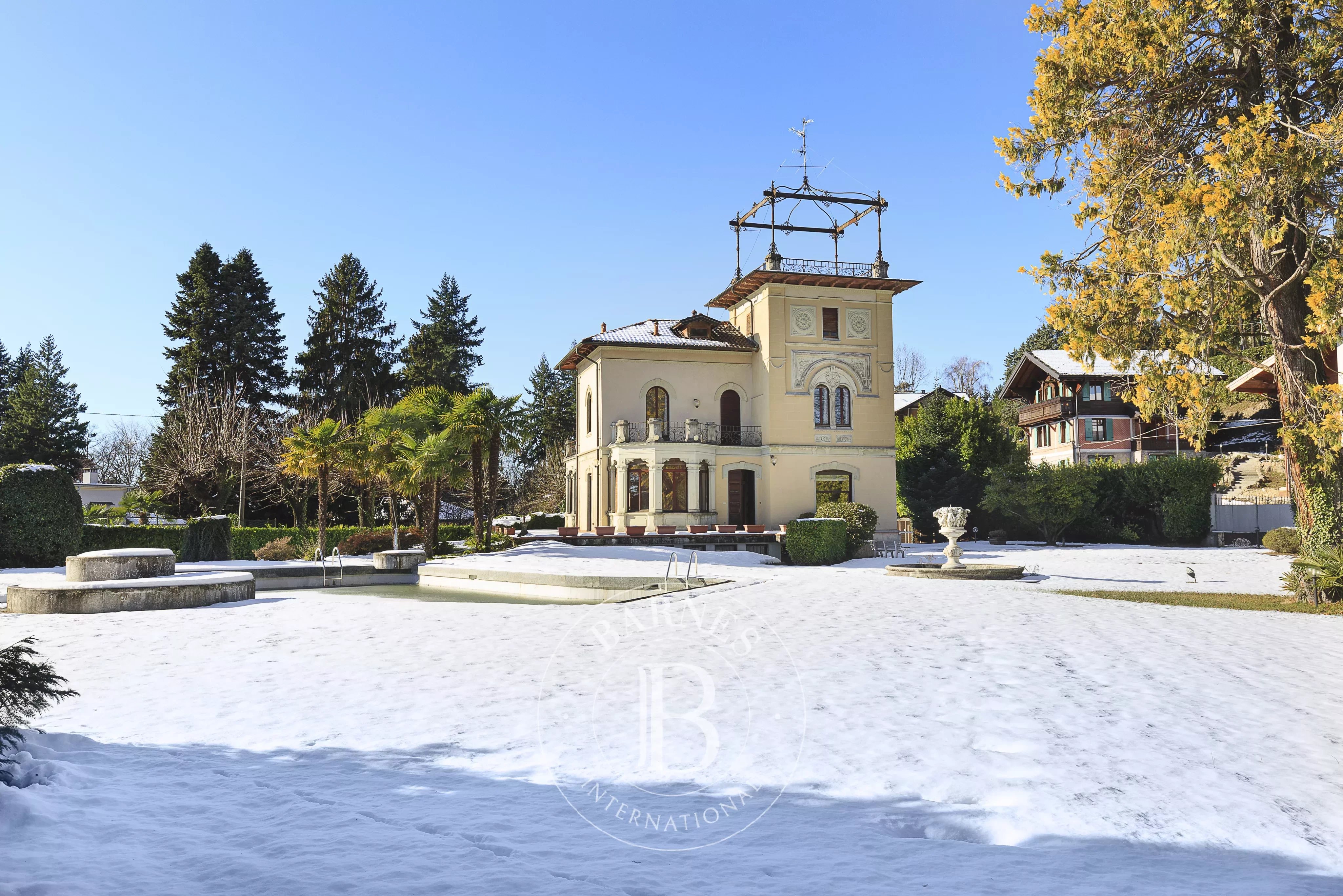Villa d'époque avec piscine et parc Varese, Zona Selvapiana - picture 4 title=