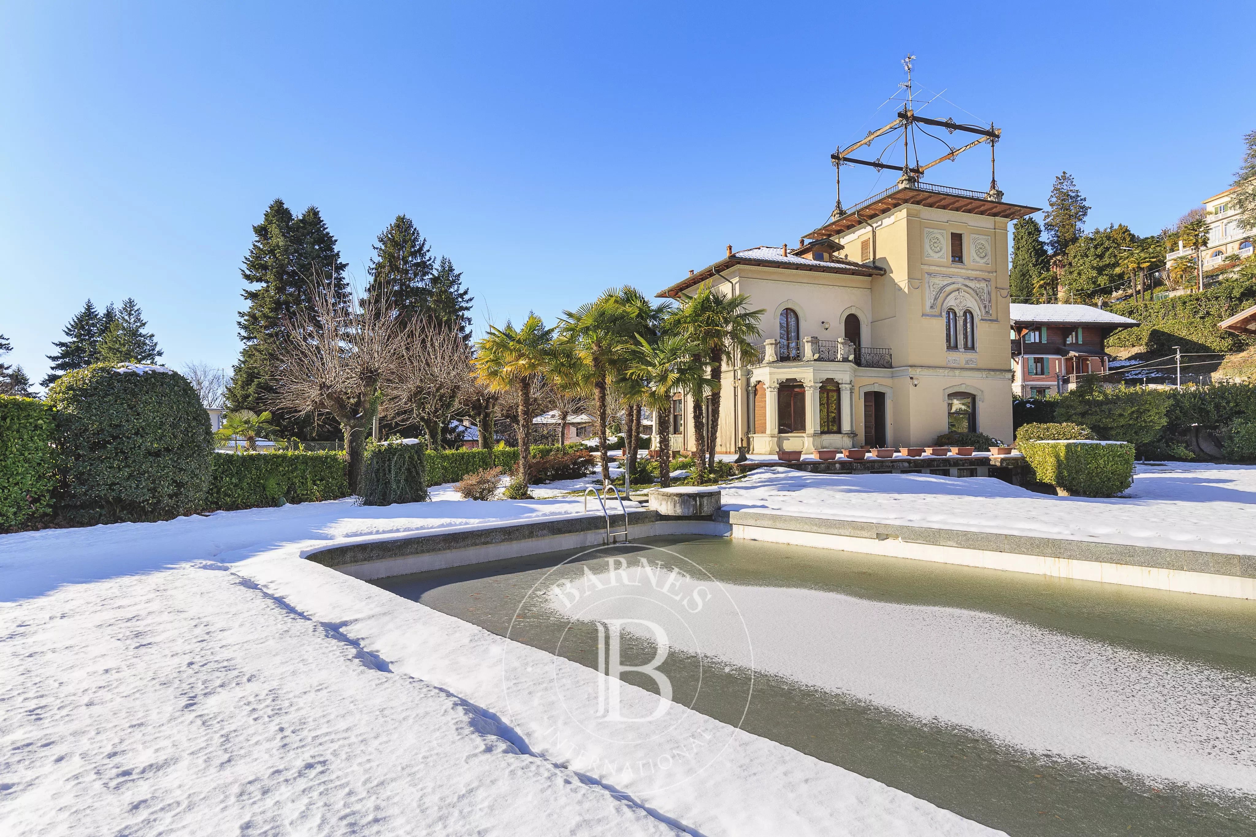 Villa d'époque avec piscine et parc Varese, Zona Selvapiana - picture 6 title=