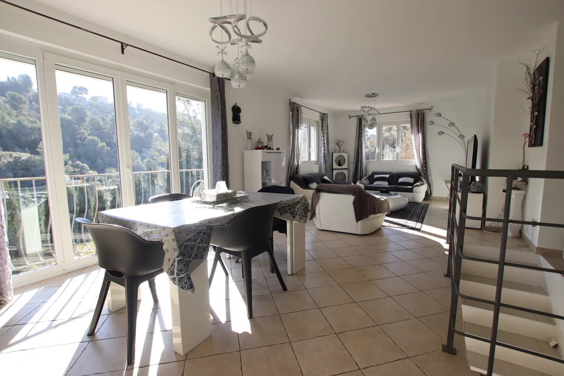 Vente Maison 178m² 6 Pièces à Nice (06100) - Agence Etude Des Vosges