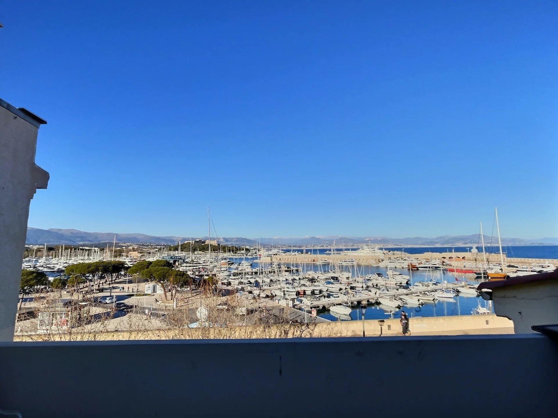 Vieil Antibes 4P Terrasse VUE MER