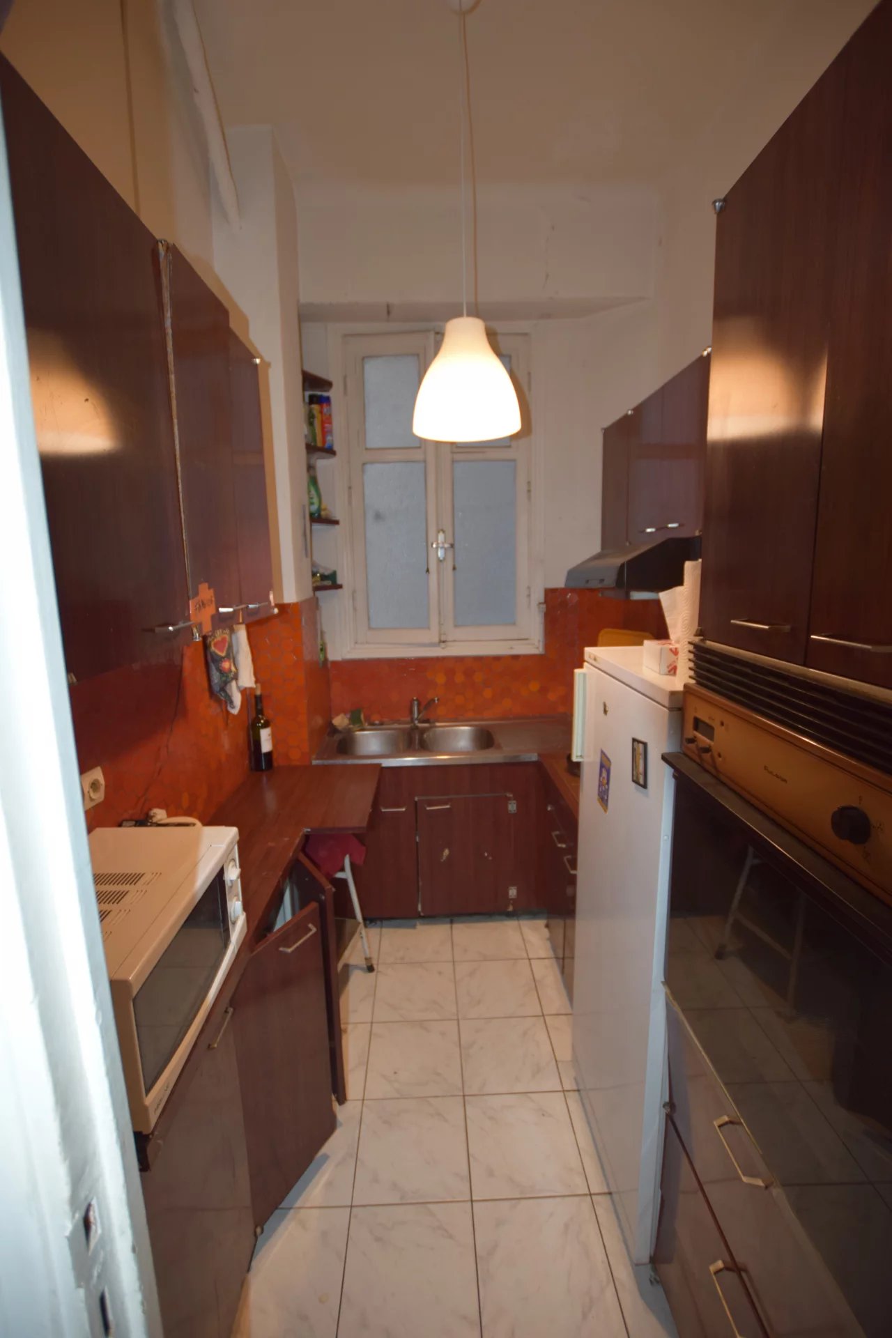 FOR SALE 2 BEDROOM APARTMENT NICE CENTER