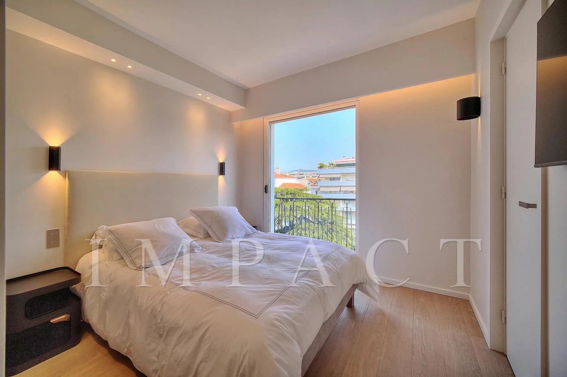 Cannes Centre - Apartment with sea view for rent
