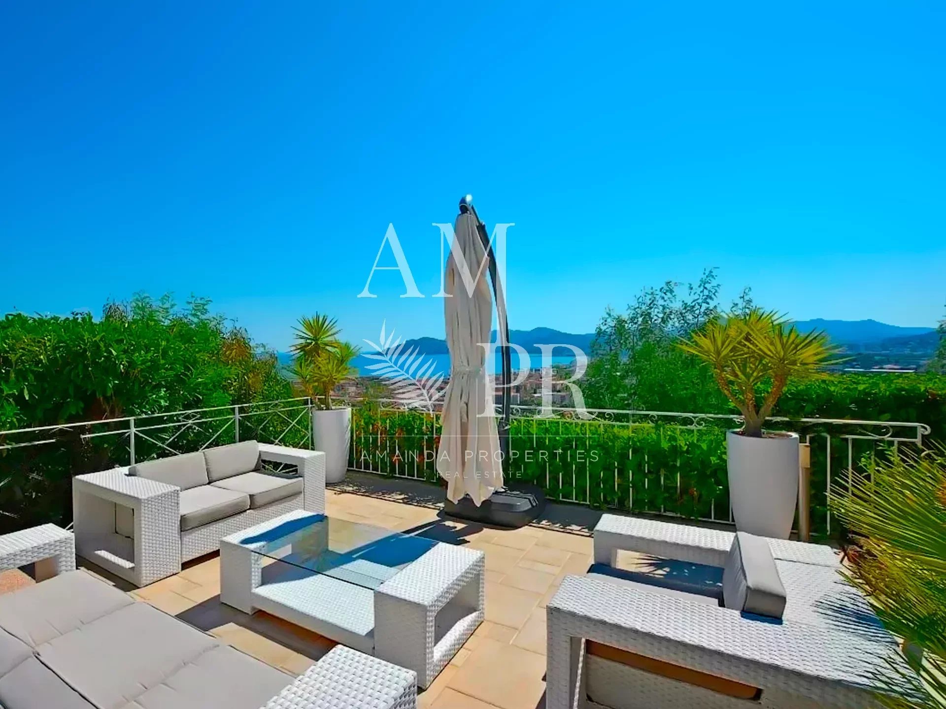 Villa de plain-pied vue mer panoramique - Exclusivité Amanda Properties
