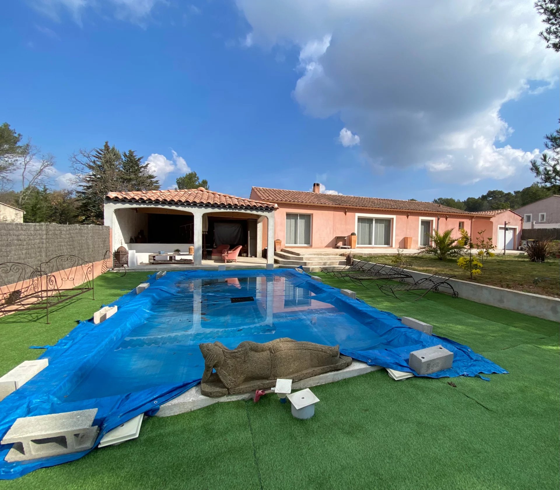 Villa de 134 m² avec piscine sur 1 000 m² de terrain