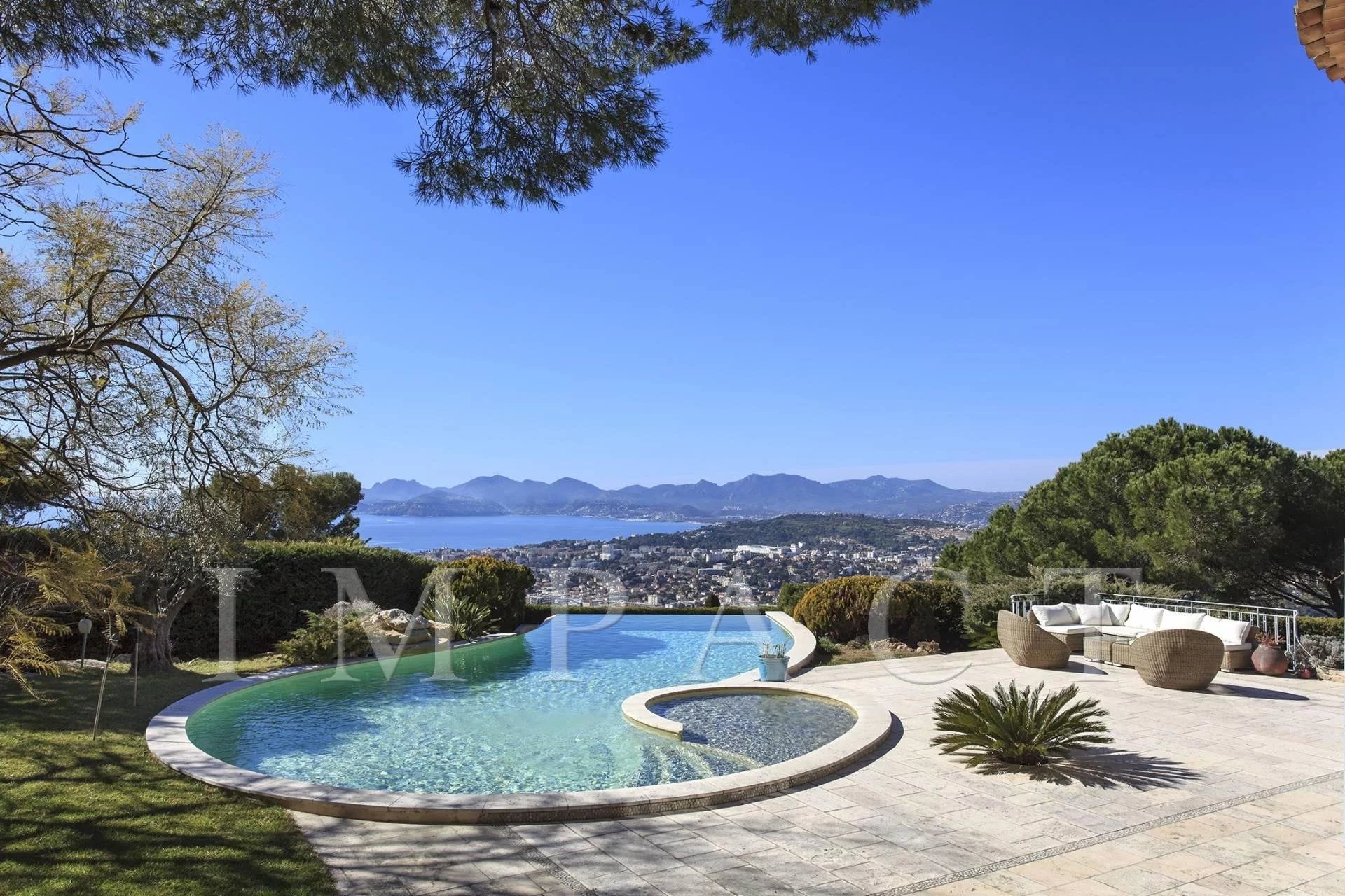 Magnifique villa provençale à louer à Cannes