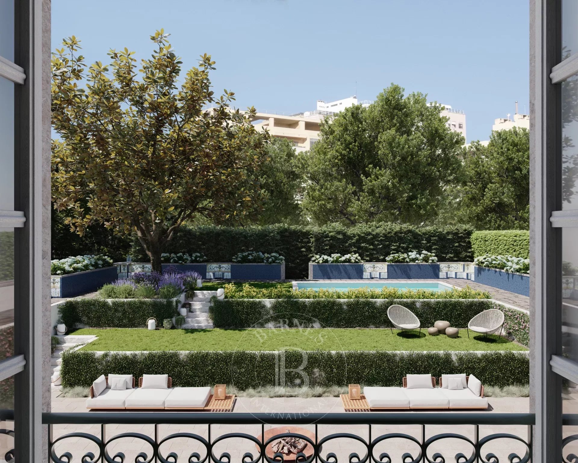 Palace apartment with garden and private pool